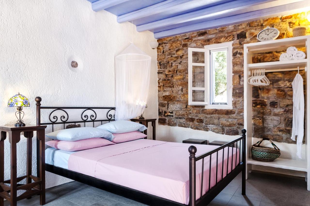 Вилла Georgilas Cave House Naxos City Экстерьер фото