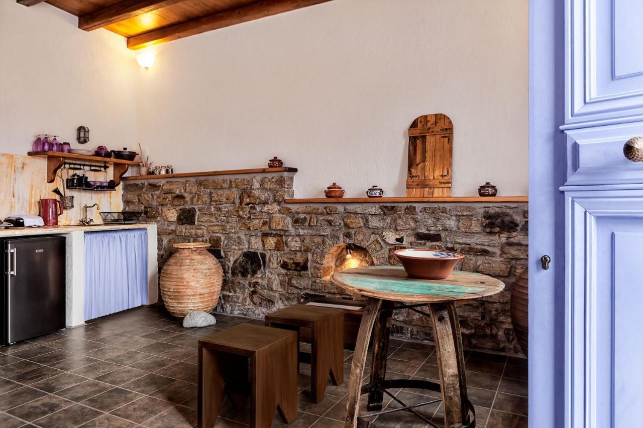 Вилла Georgilas Cave House Naxos City Экстерьер фото